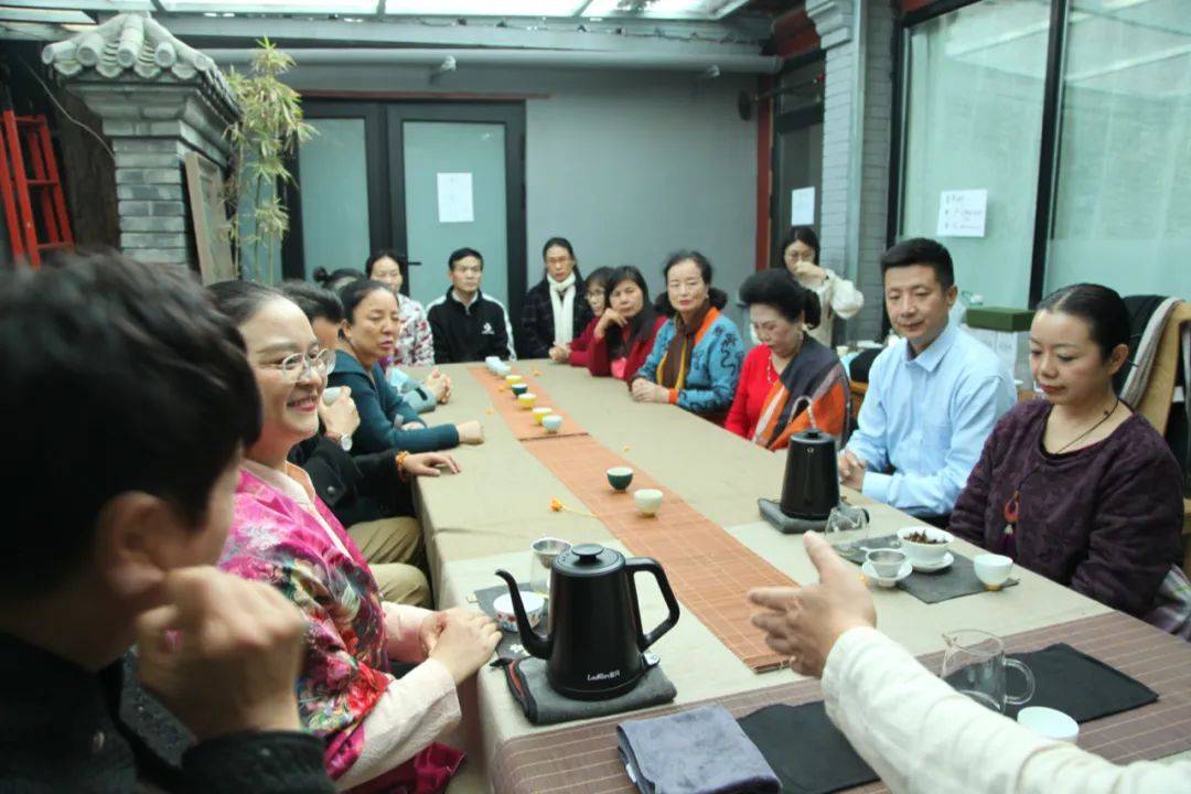大师茶友会| 大家都“醉”<strong></p>
<p>币友会</strong>了