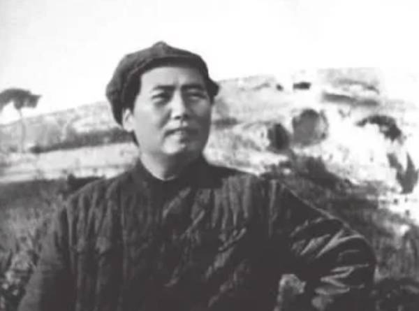 王立华：林彪、彭德怀都反对<strong></p>
<p>互联理财</strong>，毛泽东何以赌上红军全部家底，决意东征？