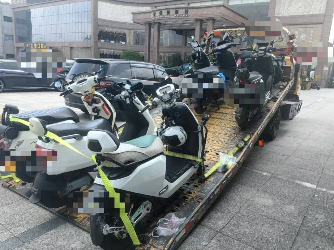 惨痛<strong></p>
<p>理财版</strong>！一人身亡！深圳多名学生骑电动车发生意外