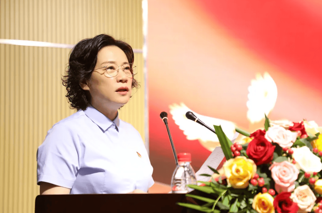 医疗领域反腐持续：三名医院领导干部同日被宣落马<strong></p>
<p>理财易</strong>，含现任或原“一把手”