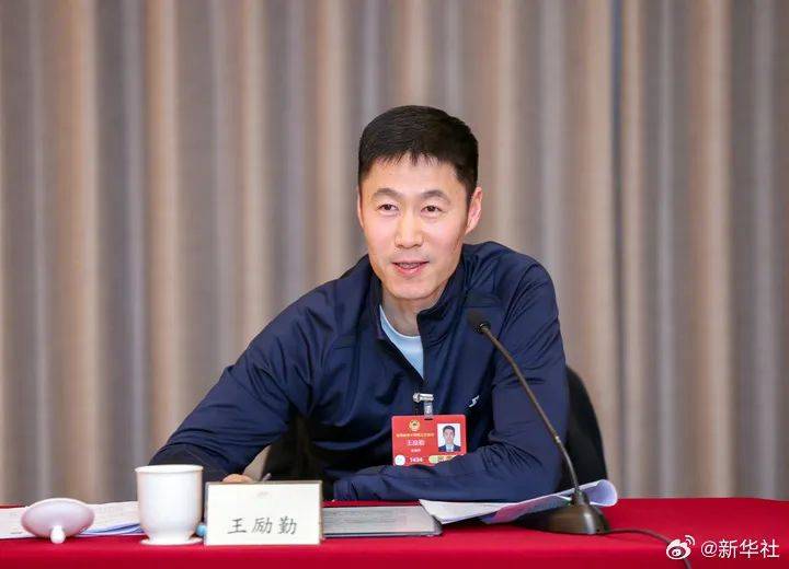 刘国梁辞职<strong></p>
<p>理财所</strong>，王励勤当选中国乒协新任主席！