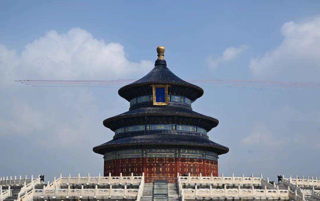 新华社出图<strong></p>
<p>20万理财</strong>！