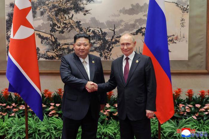 金正恩普京北京会晤细节披露<strong></p>
<p>工银理财</strong>，金正恩：将一如既往支持俄军