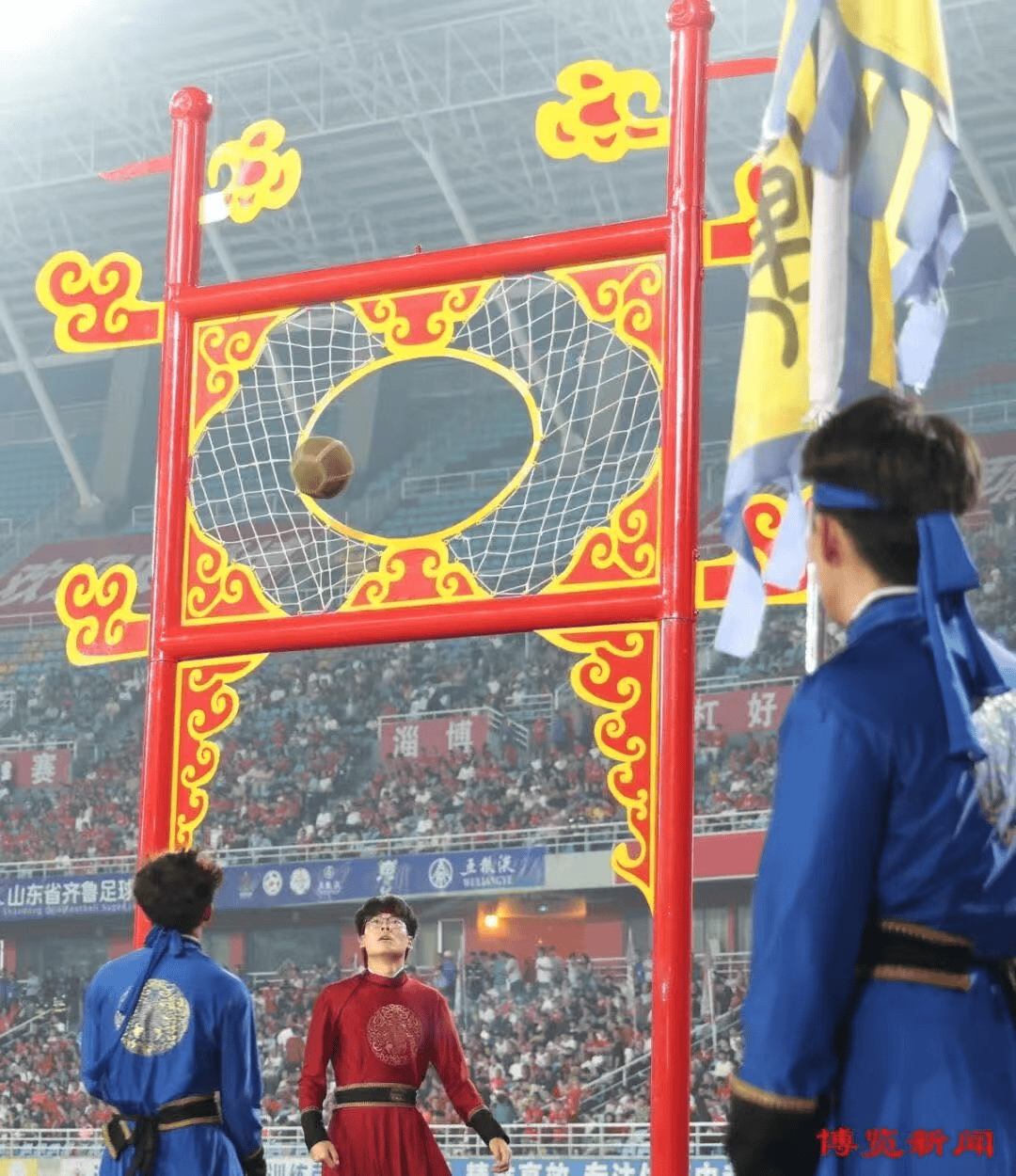 省级“苏超式”足球联赛持续扩容<strong></p>
<p>公司理财产品</strong>，多地创下现场观赛人数纪录