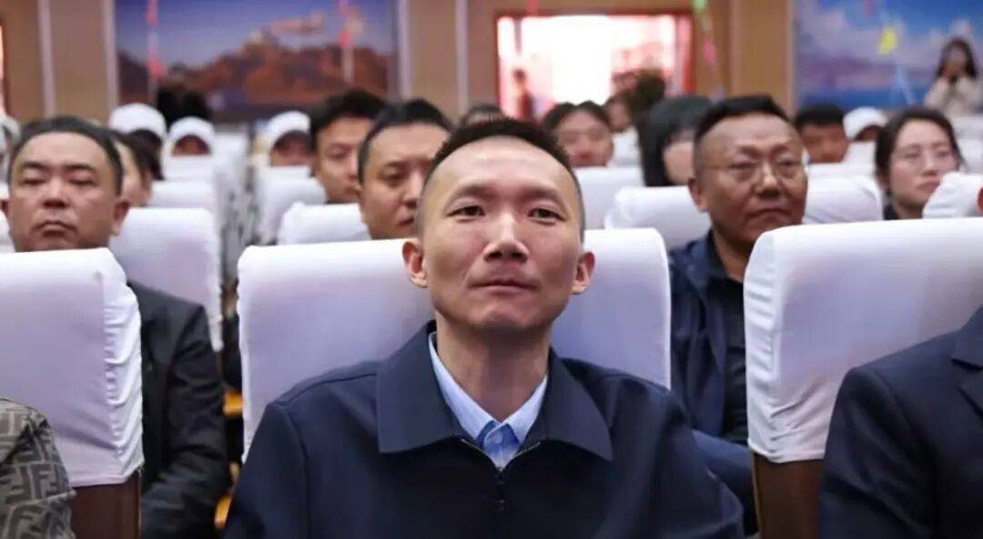 曾跨省调整<strong></p>
<p>理财产品净值</strong>，“85后”袁林鹏提名为县长人选