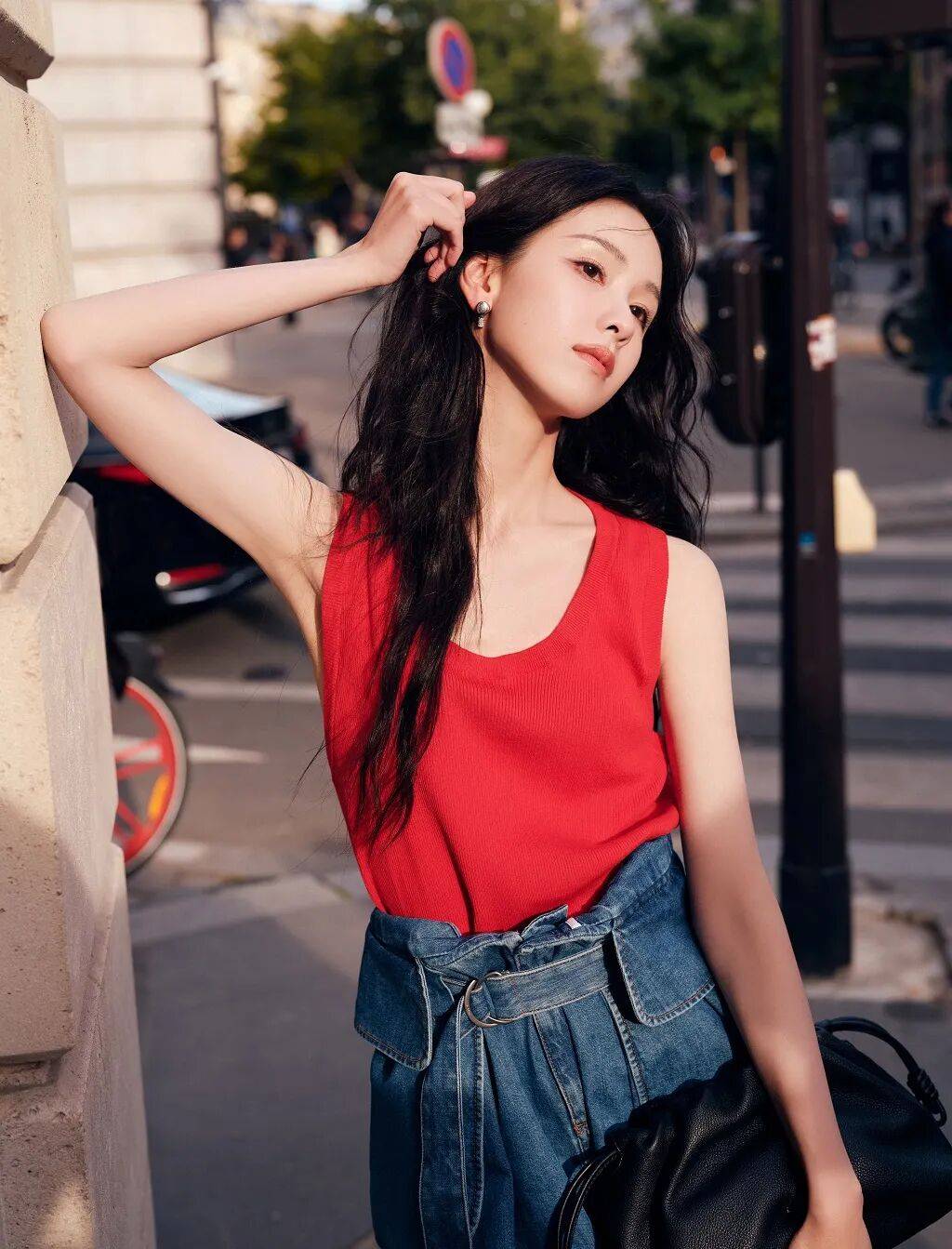 时装周上的女明星<strong></p>
<p>理财产品净值</strong>，秋冬氛围感一键封顶！