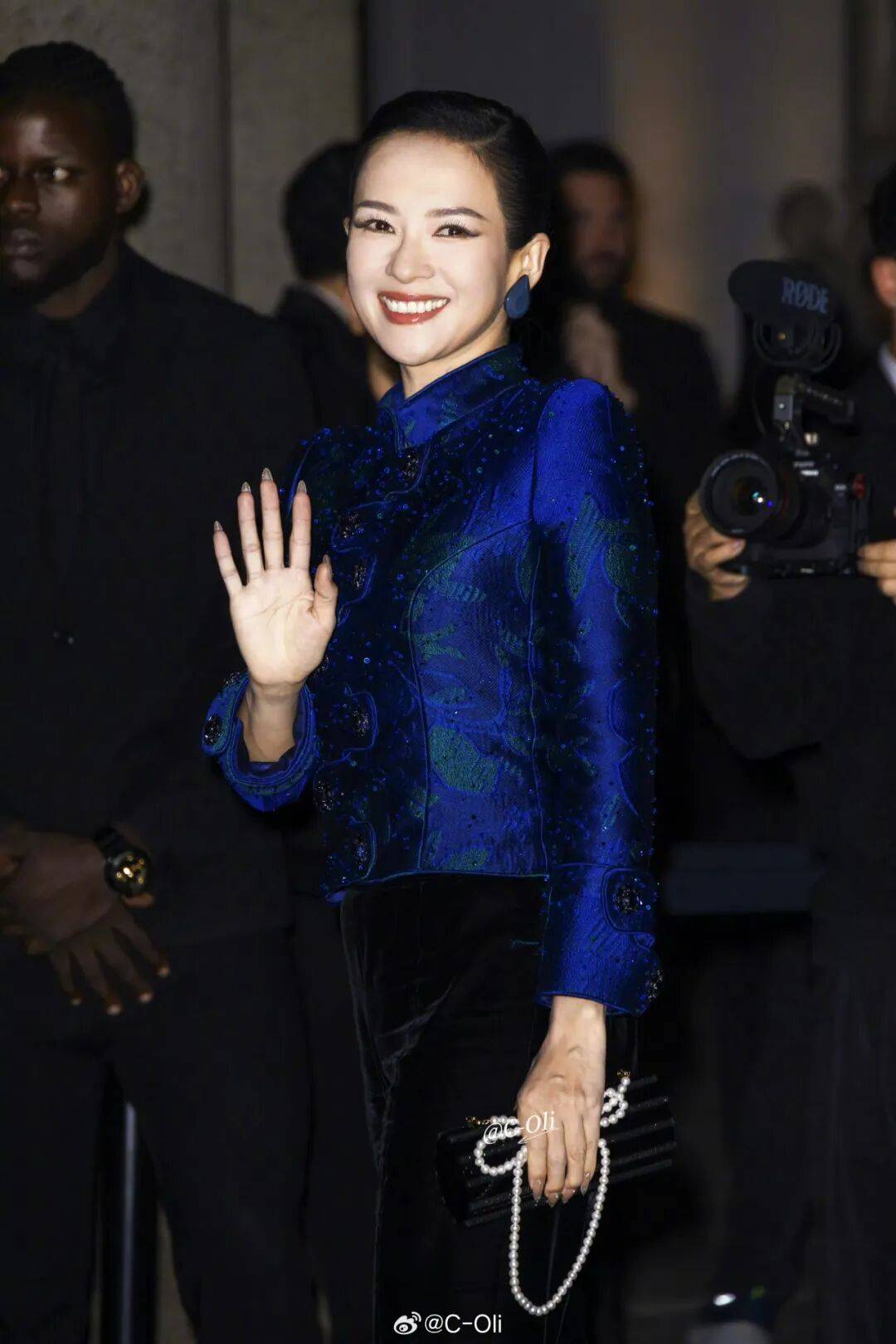 时装周上的女明星<strong></p>
<p>理财产品净值</strong>，秋冬氛围感一键封顶！