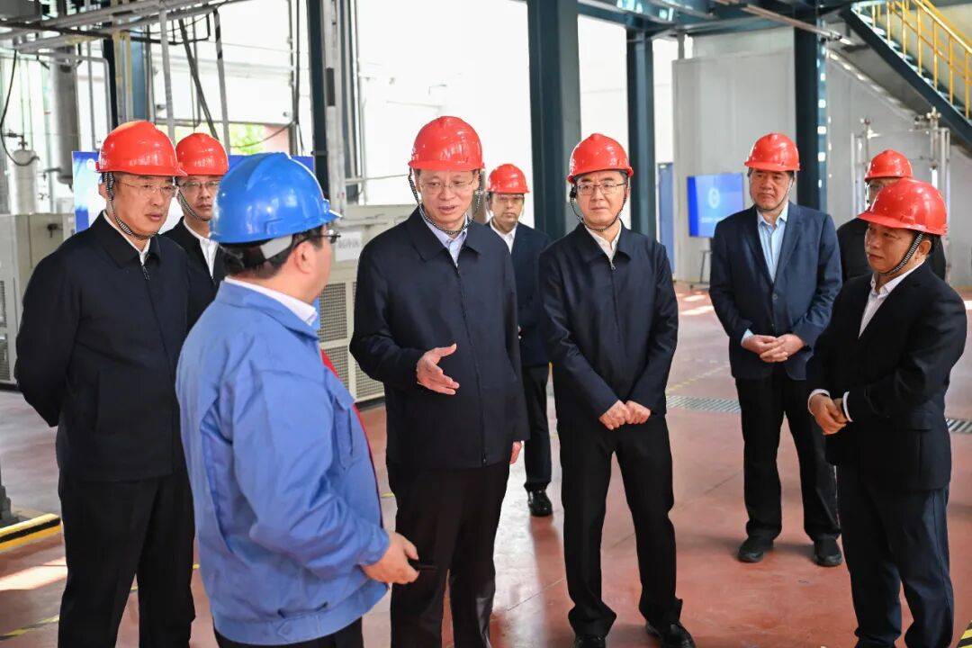 新任辽宁省委书记许昆林<strong></p>
<p>光大银行理财</strong>，到大连调研