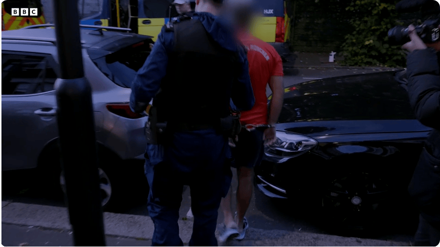凯特患癌竟因辉瑞疫苗？伦敦4万被盗手机直飞香港<strong></p>
<p>光大银行理财</strong>，比贩毒暴利产业链曝光…
