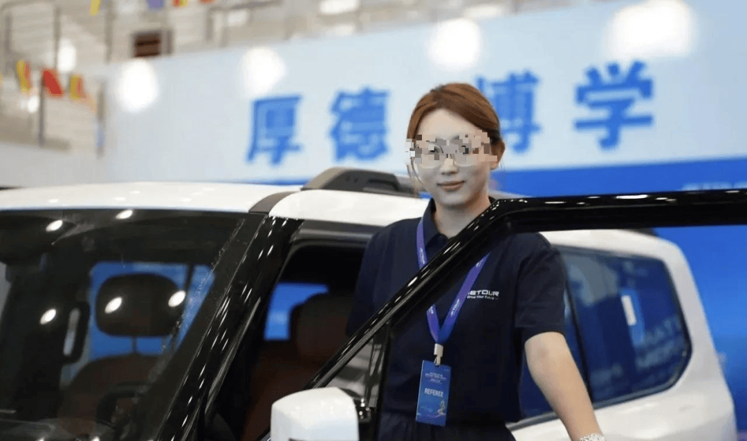 “中国两游客在马来西亚失踪”后续：男子手机定位仍在海底<strong></p>
<p>基础理财</strong>，其姐姐加急办好护照即将赴事发地