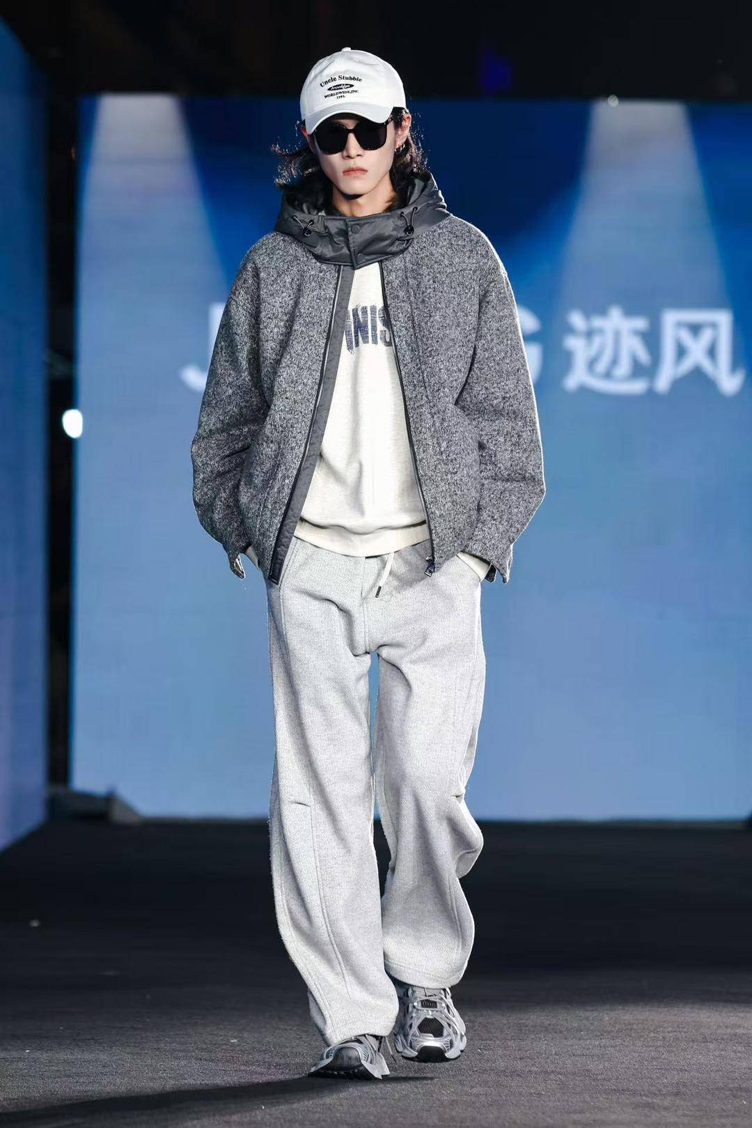 非遗惊艳、萌娃抢镜、大码模特出圈<strong></p>
<p>理财教程</strong>！南京国际时尚周看点太密