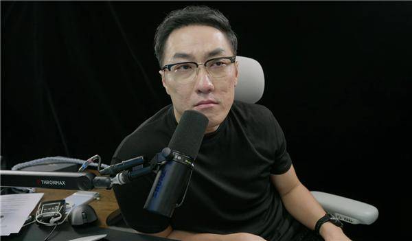 王自如曝格力高管工资7位数<strong></p>
<p>手机银行理财</strong>，再回应“不看工资条”