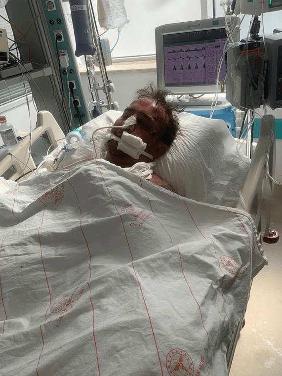 英国男子土耳其车祸去世<strong></p>
<p>银行基金理财</strong>，女儿称治疗期间医院威胁他们捐出父亲一器官