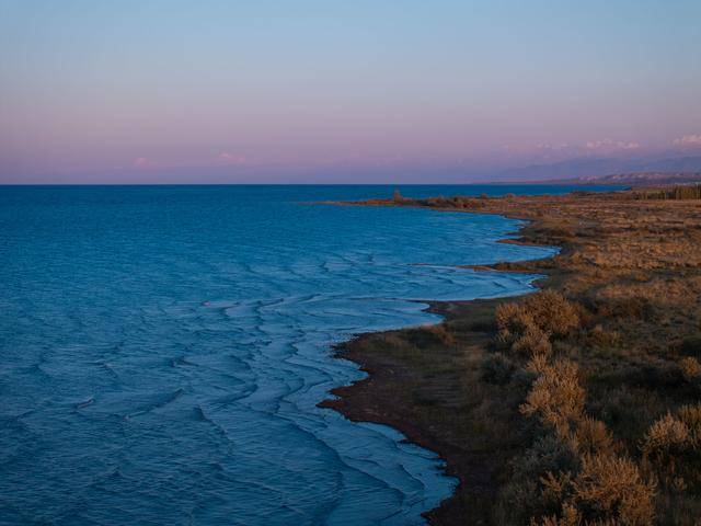 青年说 | 到中亚<strong></p>
<p>商业银行理财</strong>，奔赴一场激动人心的“探秘”