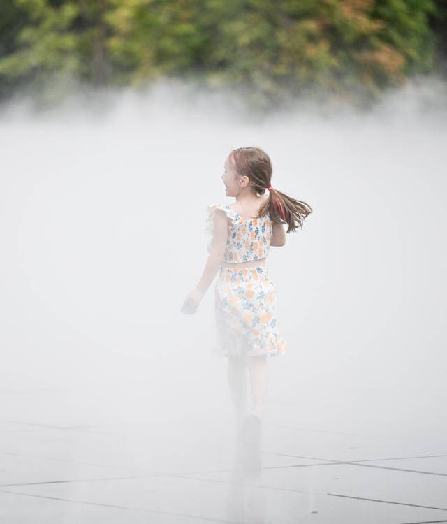 青年说 | 到中亚<strong></p>
<p>商业银行理财</strong>，奔赴一场激动人心的“探秘”