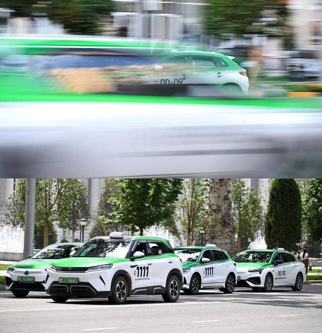 青年说 | 到中亚<strong></p>
<p>商业银行理财</strong>，奔赴一场激动人心的“探秘”