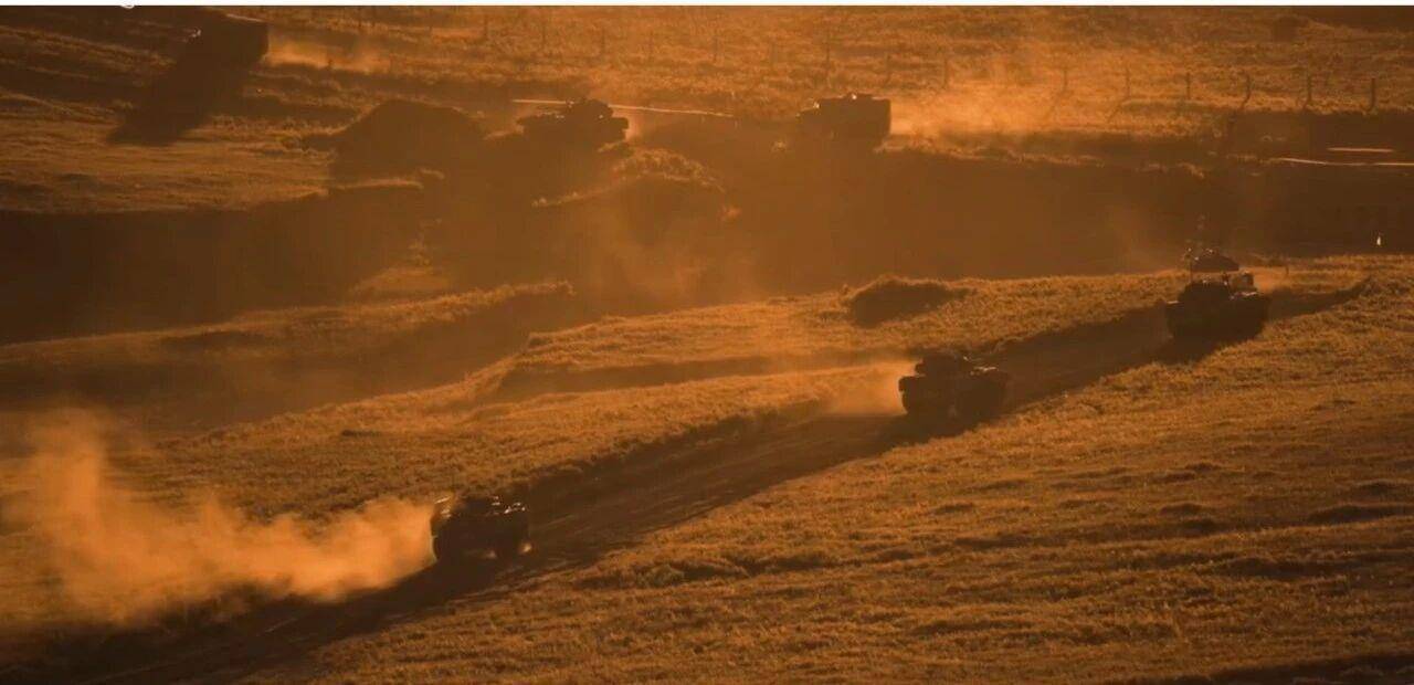 大场面！机器狗、无人机开路<strong></p>
<p>e理财</strong>，实兵对抗演练画面公布