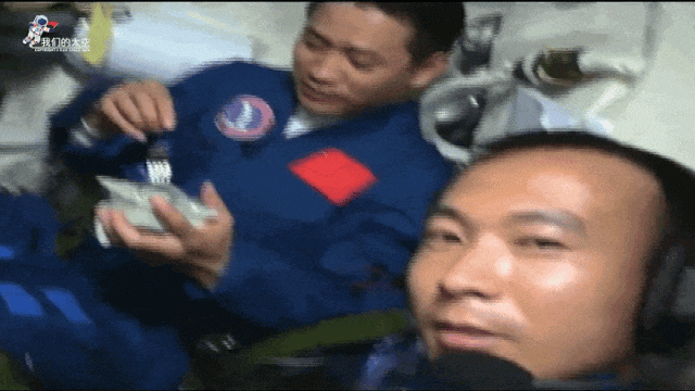 太空烧烤？？来看航天员们的“吃饭历程”<strong></p>
<p>e理财</strong>！