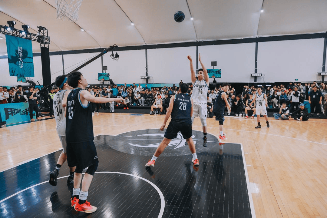 复旦、交大、同济等八大高校集结<strong></p>
<p>个人银行理财</strong>，得物App“新生杯”篮球赛首战上海