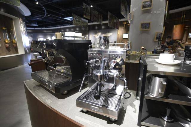 四中全会精神在基层丨记者手记：不产一粒生豆<strong></p>
<p>个人银行理财</strong>，昆山何以打造千亿元级咖啡产业？