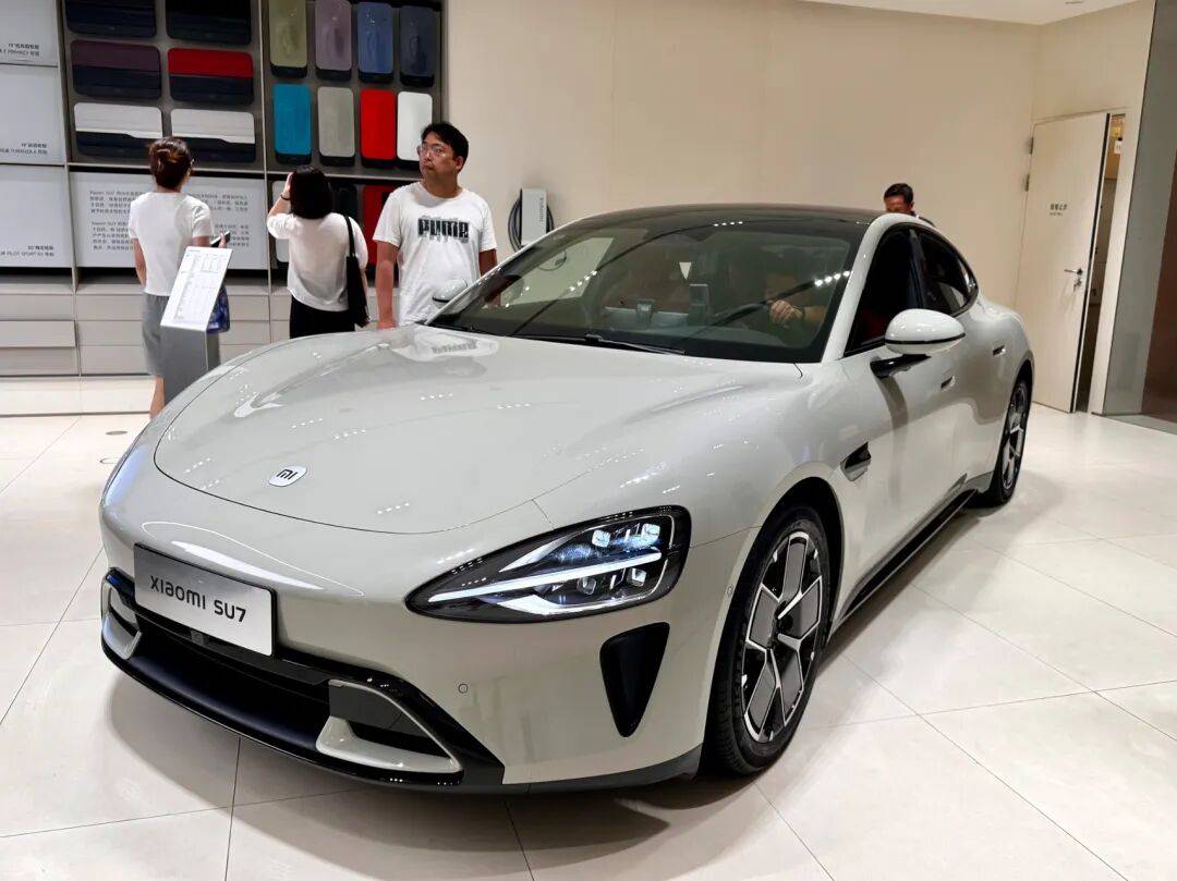 小米SU7常州再起火<strong></p>
<p>1万理财</strong>！车主称“锂电池未及时取出”