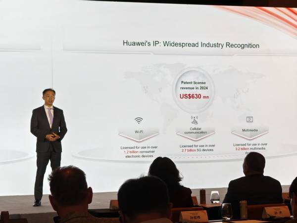 华为知识产权部长:研发团队捷报频传<strong></p>
<p>1万理财</strong>,尽最大努力对外开放