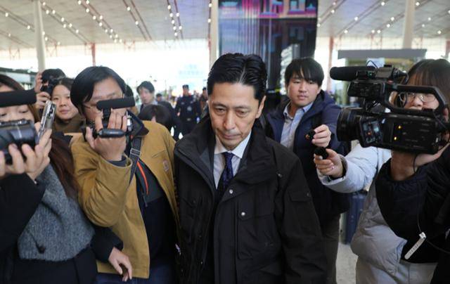 金井正彰访华后出席会议<strong></p>
<p>50万理财</strong>，与会者提出要求