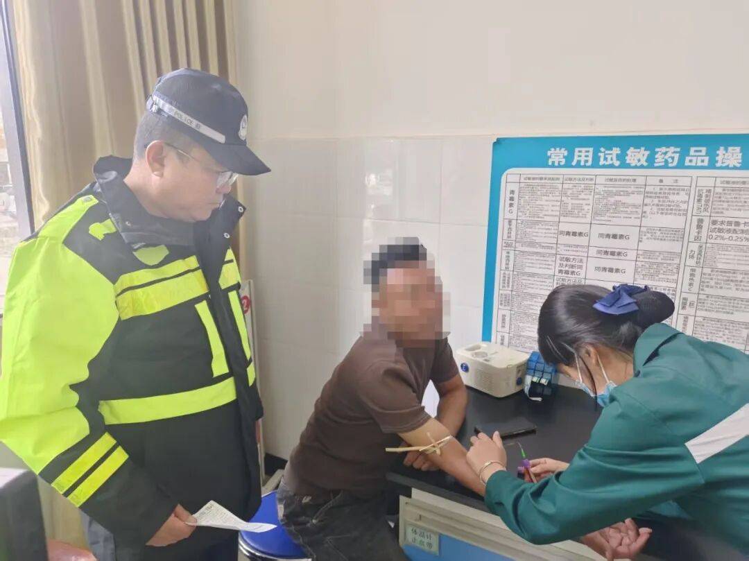 “我根本没反应过来！”刚下车就被撞倒<strong></p>
<p>理财中心</strong>，人都懵了