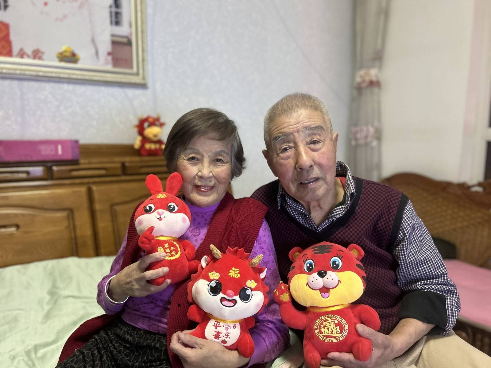 女子晒照对比奶奶自爷爷去世9个月后变化：再也不是时髦的老太太了<strong></p>
<p>理财的软件</strong>，评论区泪目