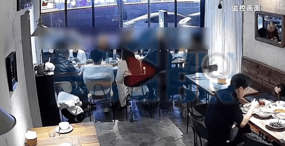 朋友组10人局9人相继开溜不买单<strong></p>
<p>网贷理财</strong>，只留一人面对1262元账单，组局者：我也没钱