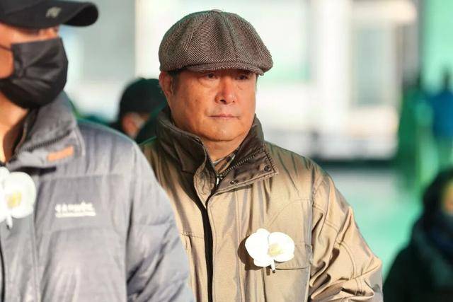 何晴之子追思：妈妈很喜欢雪<strong></p>
<p>贷贷网理财</strong>，北京这场雪好像是为她而下