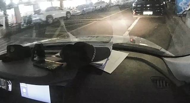 机智！快递在家门口被偷<strong></p>
<p>贷贷网理财</strong>，她用一招抓到了人还拿回了东西