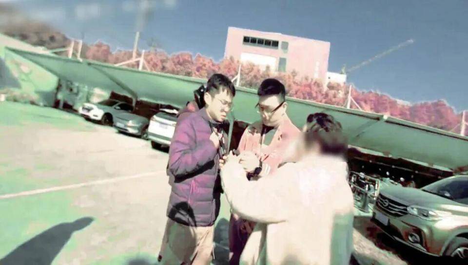 妈妈取30万“彩礼”给儿子订婚<strong></p>
<p>三方理财</strong>，儿子一脸迷茫：我不知道我要结婚了