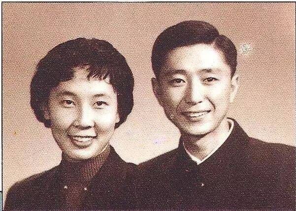 钟瑞去世<strong></p>
<p>三方理财</strong>！宋世雄永别爱妻！