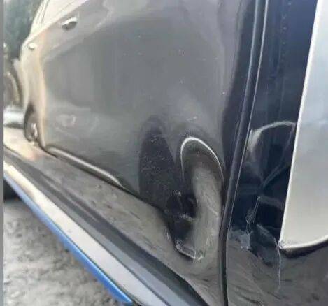 小区地库里出车祸<strong></p>
<p>理财三方</strong>，女子惊呆了：对方竟然不是人！更糟心的是...