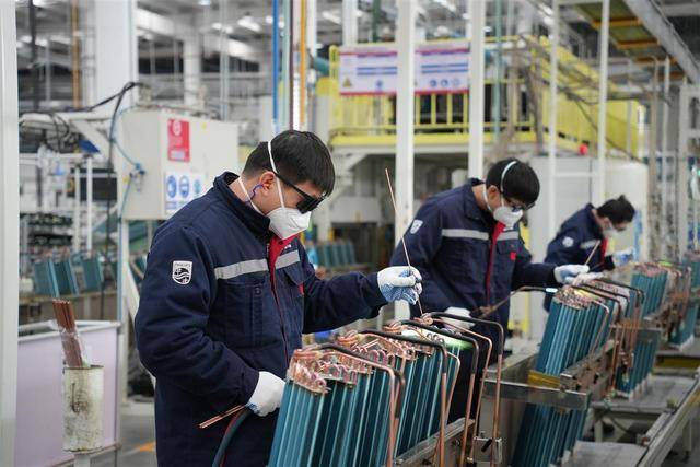 董明珠硬刚空调“铝代铜”<strong></p>
<p>理财有限公司</strong>！海尔、美的、小米将联合推动空调核心散热部件的铜管换成铝管