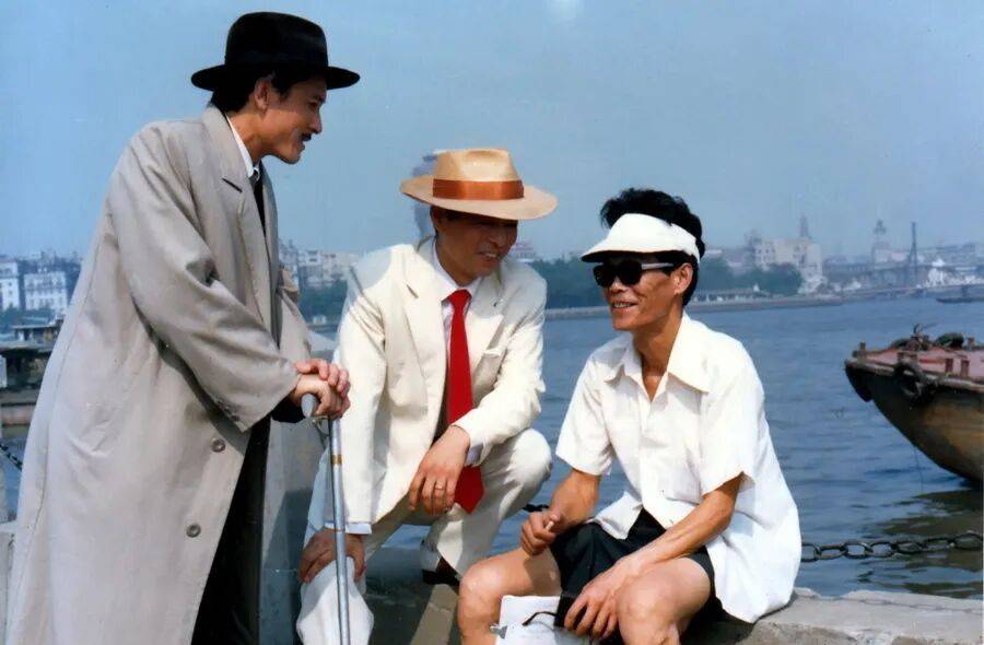 哀悼！上海著名导演逝世<strong></p>
<p>低风险理财</strong>，曾创造中国悬疑片票房奇迹