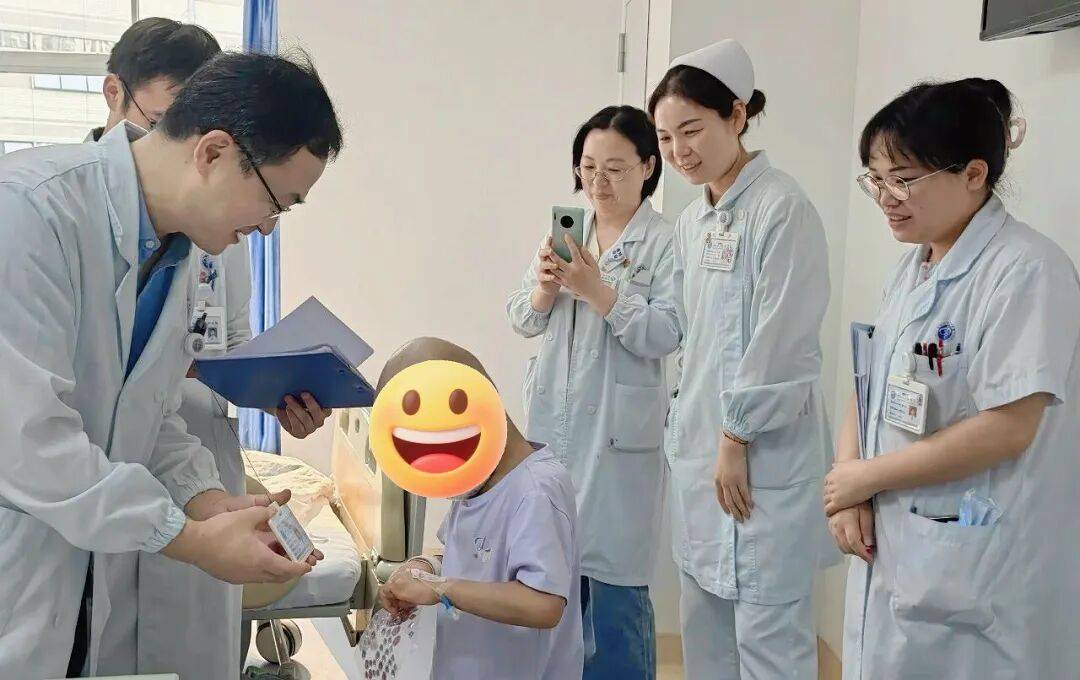 “感觉天塌了”！深圳女孩5岁患癌<strong></p>
<p>30万理财</strong>，爸妈决定：为她冻存卵巢组织